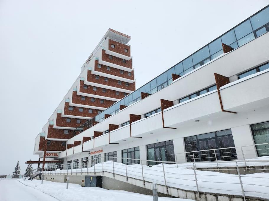 Apartman Ve Vysokych Tatrach Štrbské Pleso Eksteriør billede